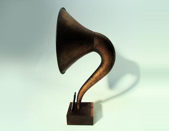 iVictrola - iPhone Phonograph by Matt Richmond